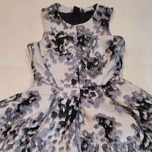 H&M Dress Gray & Black Design